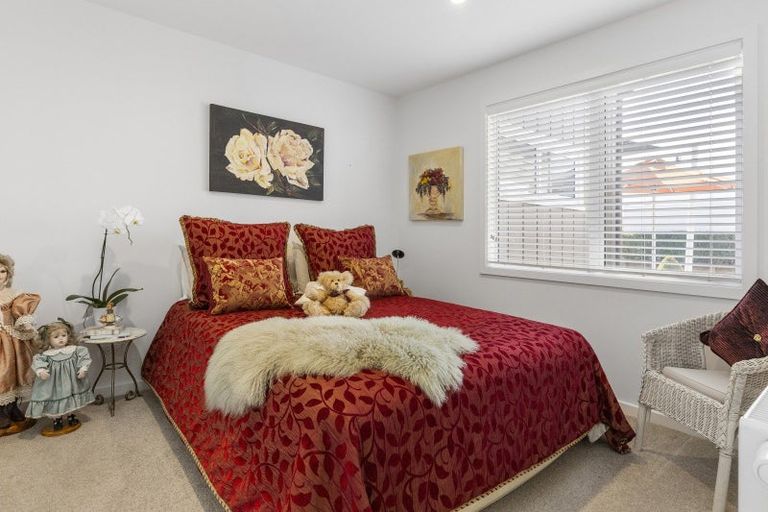 Photo of property in 28 Victoria Street, Richmond Heights, Taupo, 3330