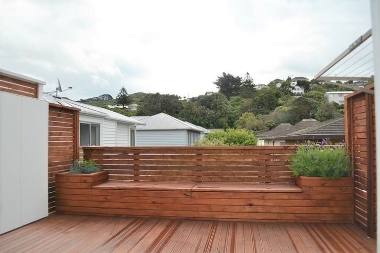 Photo of property in 32u9 Dr Taylor Terrace, Johnsonville, Wellington, 6037