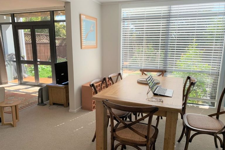 Photo of property in 3/3 Erewhon Place, Birkdale, Auckland, 0626