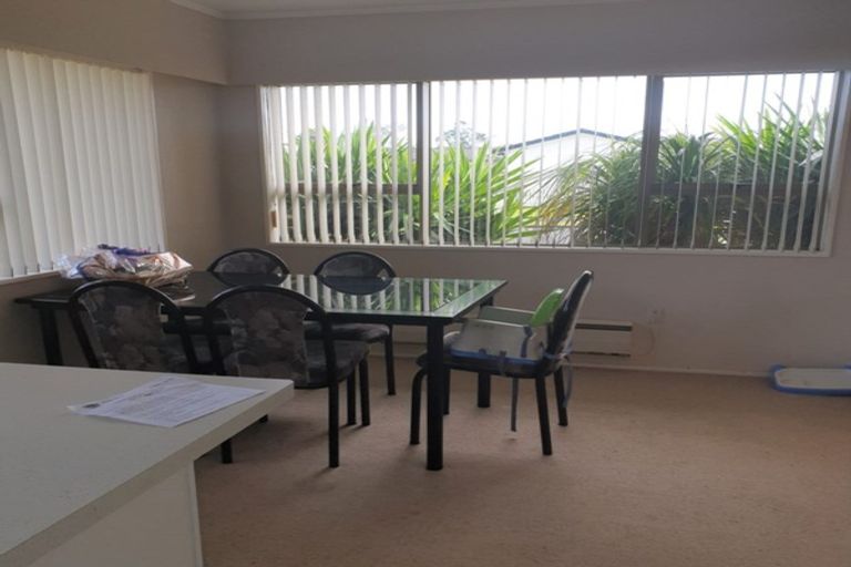 Photo of property in 20 Norfolk Rise, Waiuku, 2123