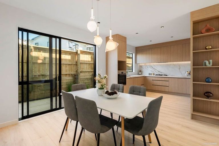 Photo of property in 4/59 Howe Street, Howick, Auckland, 2014
