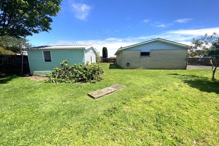 Photo of property in 7 Tawake Place, Waitara, 4320