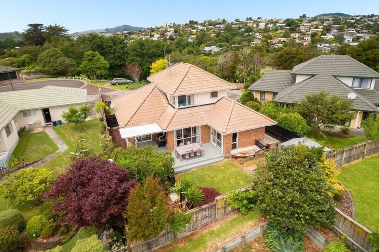 Photo of property in 12 Ridgemount Terrace, Welcome Bay, Tauranga, 3112
