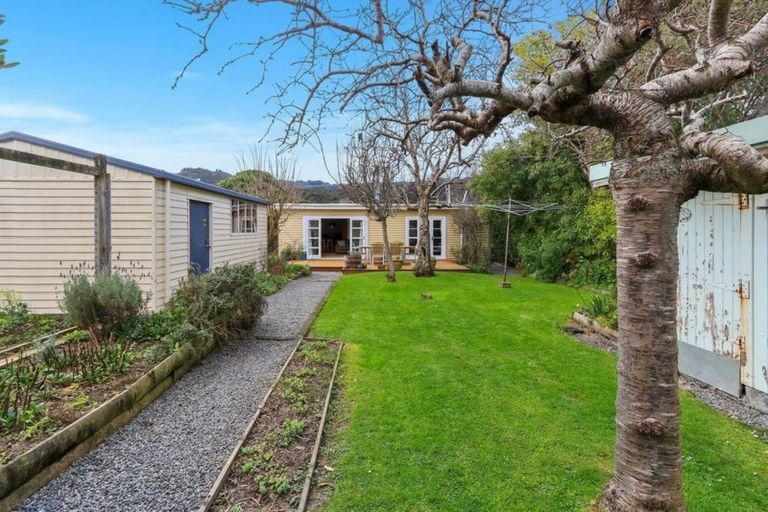 Photo of property in 74 Main Road, Wainuiomata, Lower Hutt, 5014