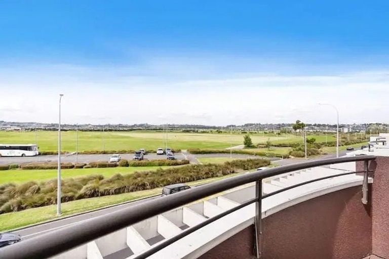 Photo of property in 16/150 Chapel Road, Flat Bush, Auckland, 2019