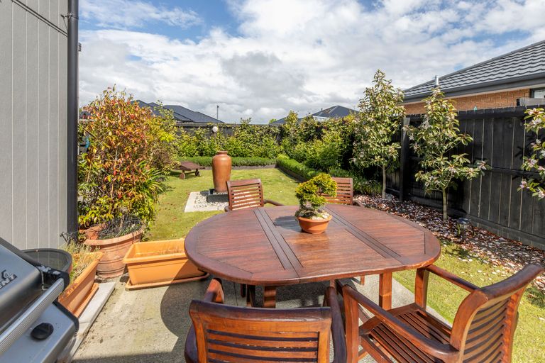 Photo of property in 10 Jasper Court, Rolleston, 7614