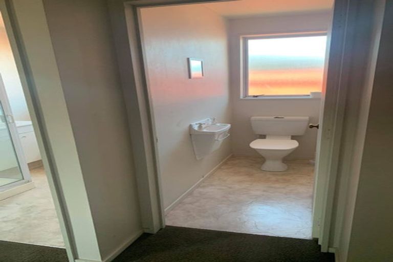 Photo of property in 1/32 Anglesea Avenue, Parklands, Christchurch, 8083