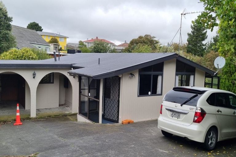 Photo of property in 13 Toporoa View, Ascot Park, Porirua, 5024