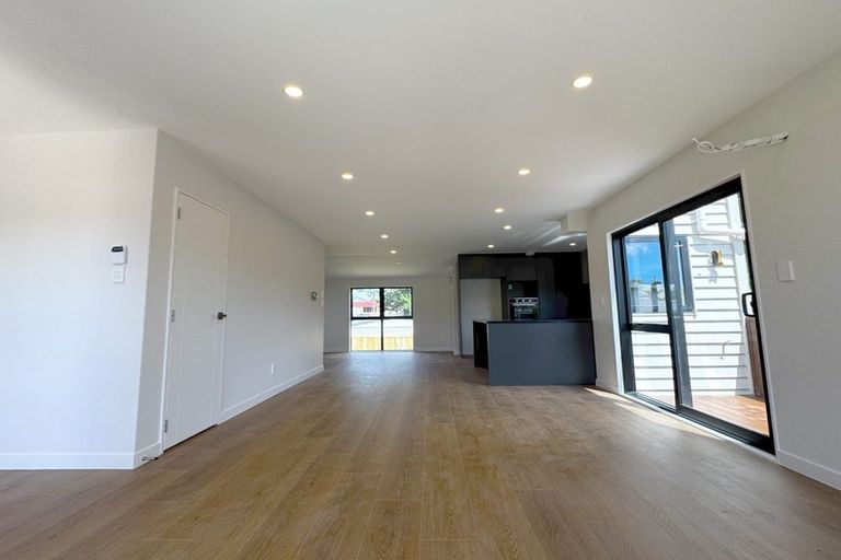 Photo of property in 43 Greenmeadows Avenue, Manurewa East, Auckland, 2102