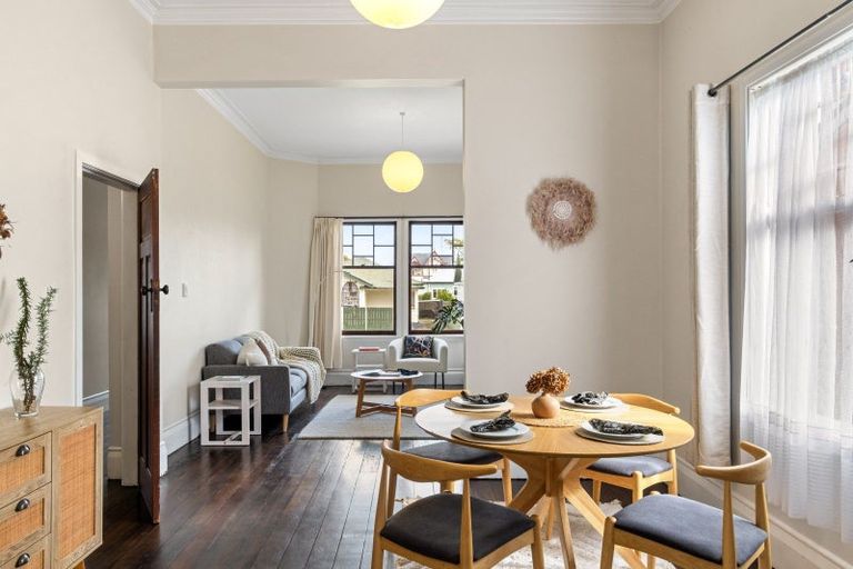 Photo of property in 295 Aberdeen Road, Gisborne, 4010