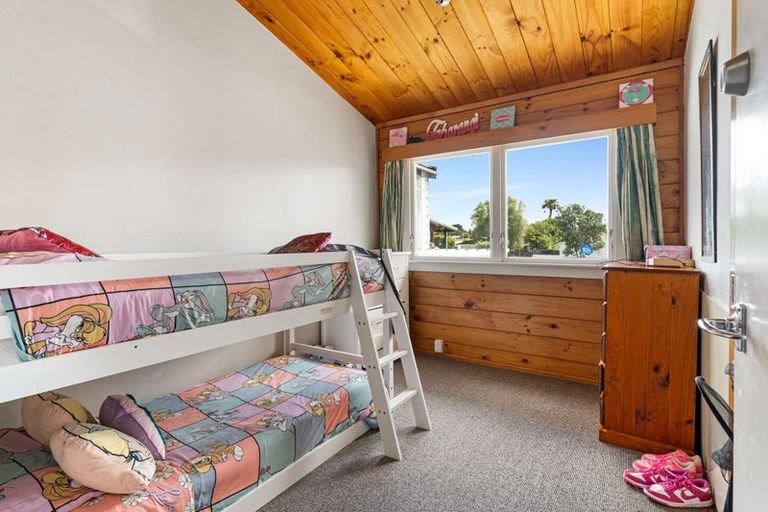 Photo of property in 4 Gordon Paul Place, Tuakau, 2121