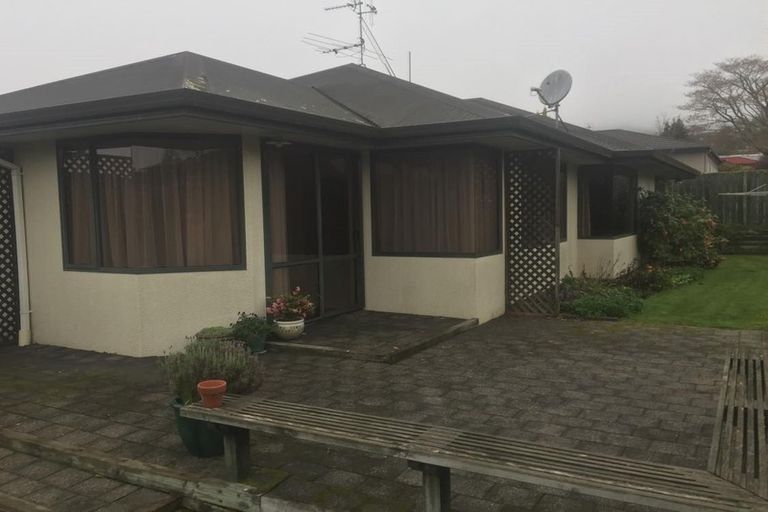 Photo of property in 16 Rochfort Drive, Richmond, 7020