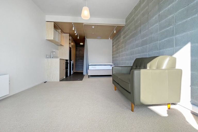 Photo of property in Vela Apartments, 105/2 Campbell Terrace, Petone, Lower Hutt, 5012