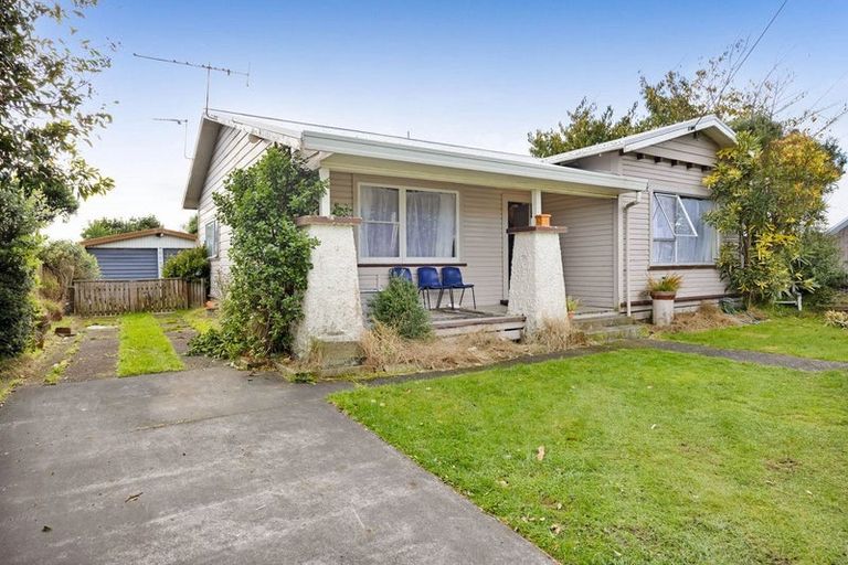 Photo of property in 288 South Road, Hawera, 4610