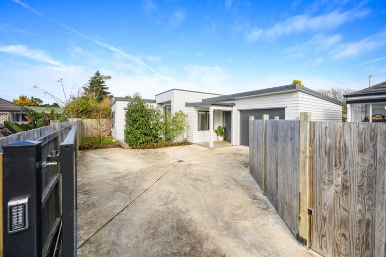 Photo of property in 18a East Street, Terrace End, Palmerston North, 4410
