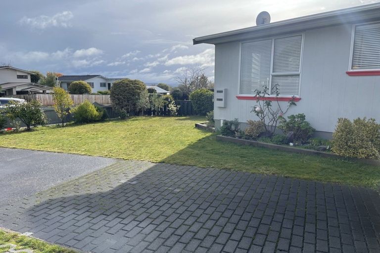 Photo of property in 66 Richmond Avenue, Richmond Heights, Taupo, 3330