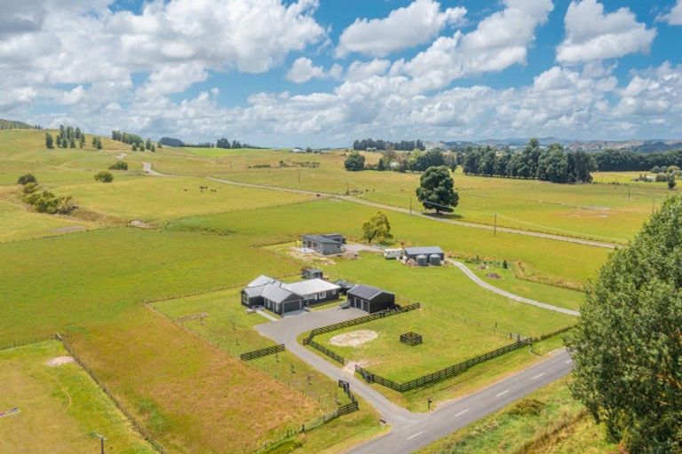Photo of property in 96 Lindsay Road, Waipukurau, 4283