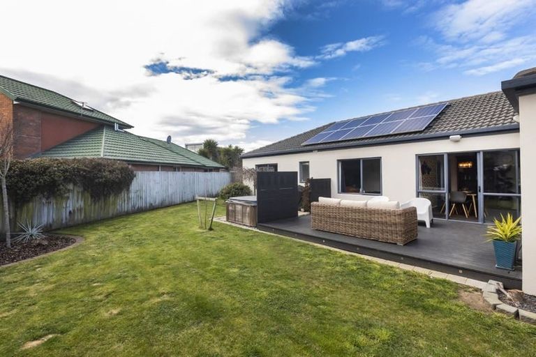 Photo of property in 5 Cockle Lane, Waimairi Beach, Christchurch, 8083