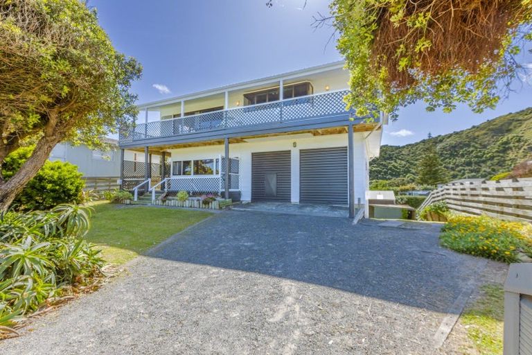 Photo of property in 29 Moana Drive, Mahia, Nuhaka, 4198