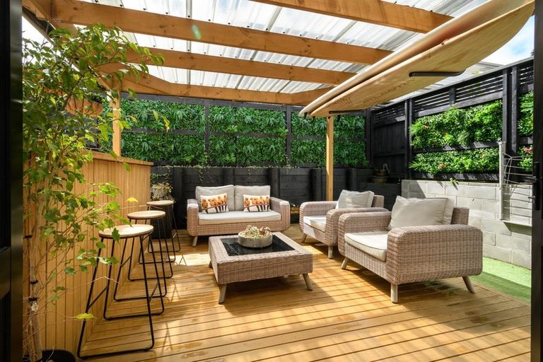 Photo of property in 6 Saltmarsh Road, Hobsonville, Auckland, 0616