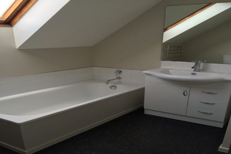 Photo of property in 4/37 Cornwall Street, St Albans, Christchurch, 8014