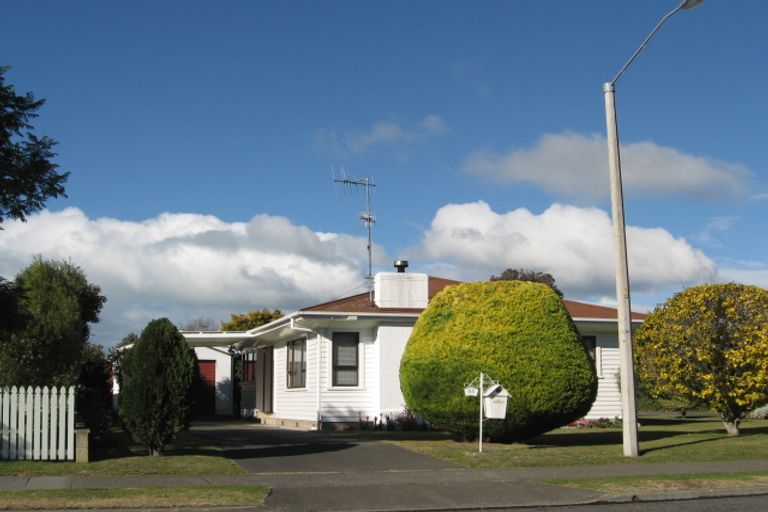 Photo of property in 50 Harpham Street, Taradale, Napier, 4112