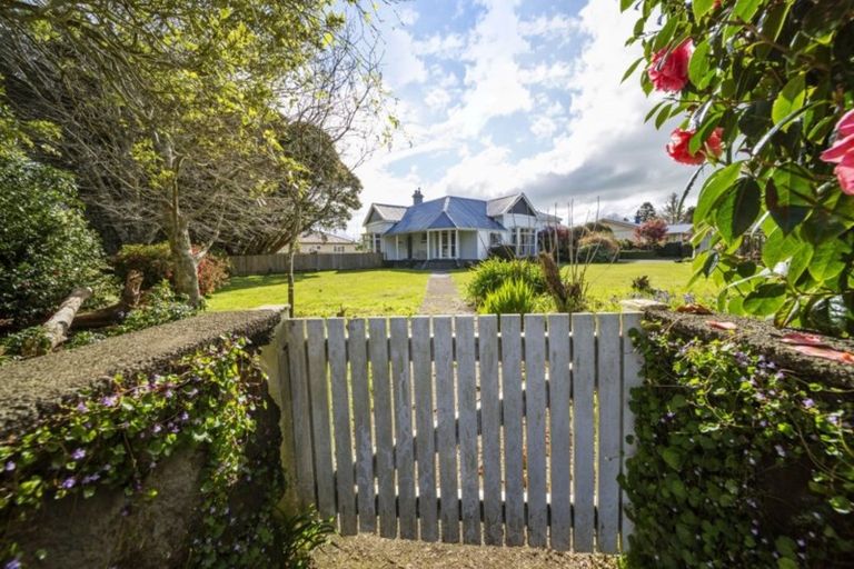 Photo of property in 26 Regan Street, Stratford, 4332