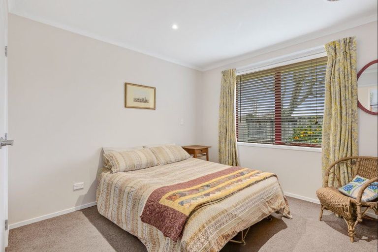 Photo of property in 35 Swayne Road, Cambridge, 3434