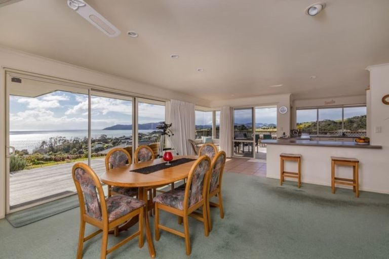 Photo of property in 2 Ocean View Road, Cable Bay, 0420