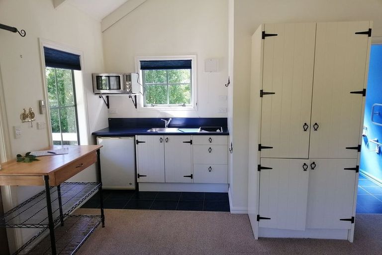 Photo of property in 72 Flaxmore Road, Upper Moutere, 7175