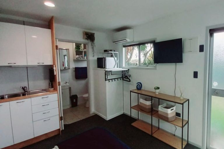 Photo of property in 21 Kotare Street, Hilltop, Taupo, 3330