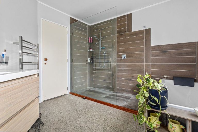 Photo of property in 9 Edgewater Grove, Whakatane, 3120