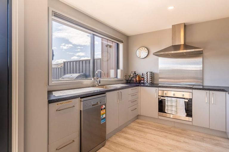 Photo of property in 1 Aoraki Crescent, Twizel, 7901