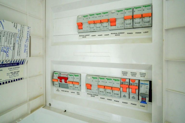 Photo of property in 433 Dalcross Street, Mayfair, Hastings, 4122