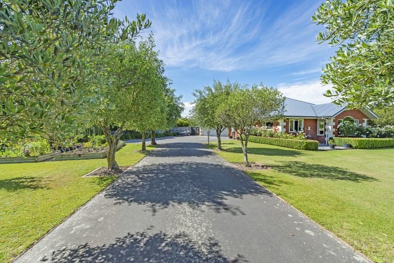 Photo of property in 19 Brahman Close, Prebbleton, 7604