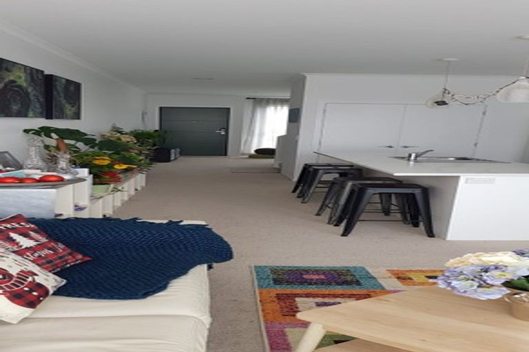 Photo of property in 71c Mapou Road, Hobsonville, Auckland, 0616