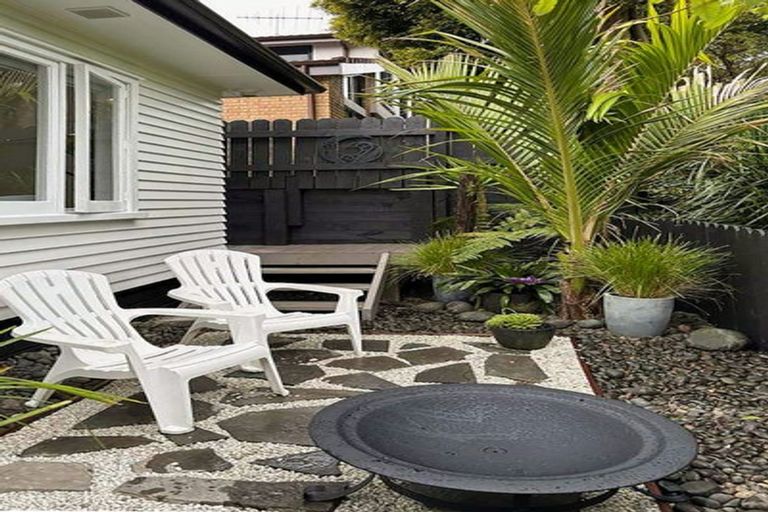 Photo of property in 20c Howe Street, Howick, Auckland, 2014