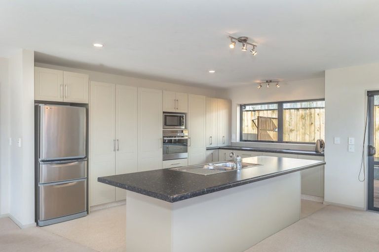 Photo of property in 9a Trafalgar Street, Levin, 5510