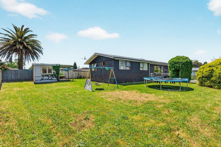 Photo of property in 90 Totara Street, Riccarton, Christchurch, 8041