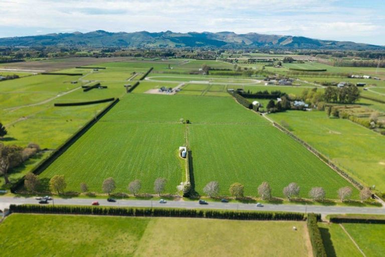 Photo of property in 955 Springs Road, Prebbleton, 7676