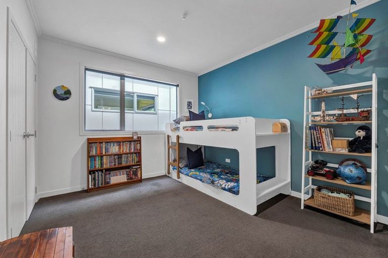 Photo of property in 4 Cherry Lane, Hurdon, New Plymouth, 4310