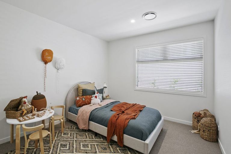 Photo of property in Mangorei Road, Strandon, New Plymouth, 4312