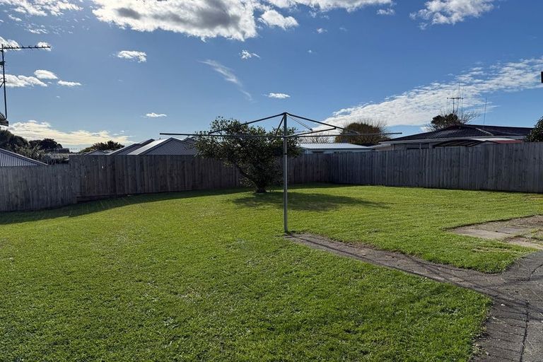 Photo of property in 12 Tanekaha Place, Pukete, Hamilton, 3200