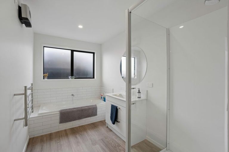 Photo of property in 22 Headley Drive, Lower Shotover, Queenstown, 9304