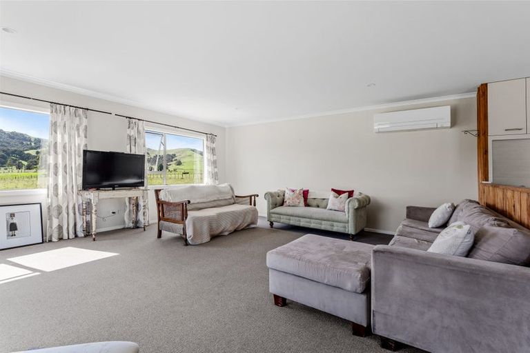 Photo of property in 1833 Pakiri Road, Whangaripo, Wellsford, 0972