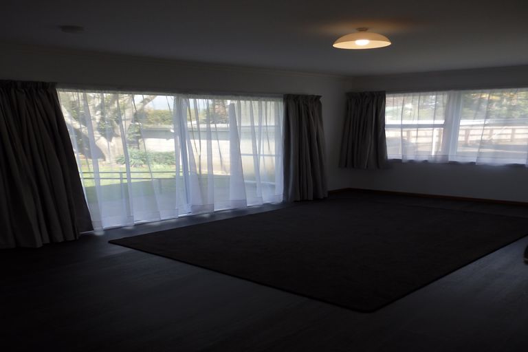 Photo of property in 1/20 Queen Street, Cambridge, 3434