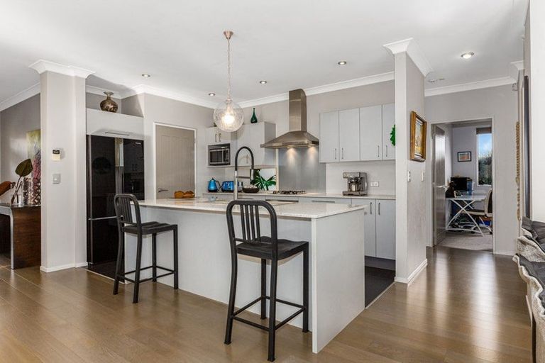 Photo of property in 64 Aotea Drive, Aotea, Porirua, 5024