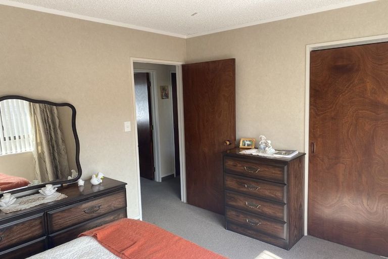 Photo of property in 1/52 Avondale Road, Taradale, Napier, 4112