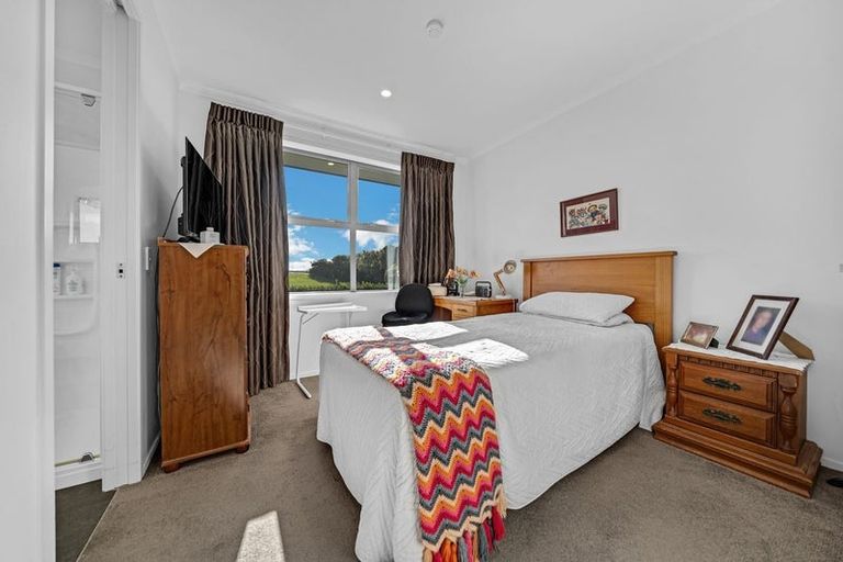 Photo of property in 54 Te Ara Aukati Terrace, Pokeno, 2471