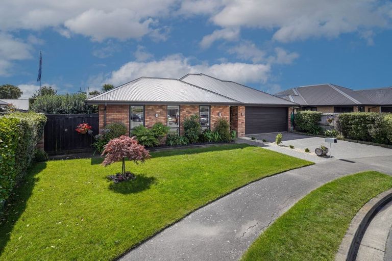 Photo of property in 22 Merrilees Place, Linwood, Christchurch, 8062